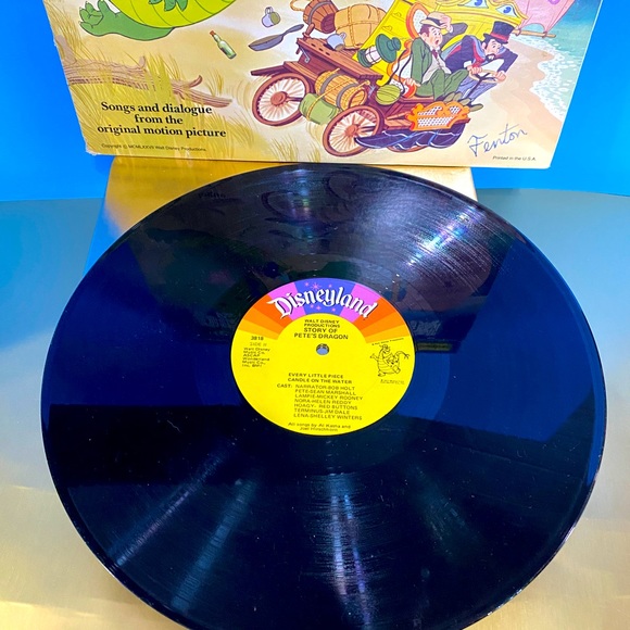 WALT DISNEY PETE’S DRAGON VTG 1977 DISNEYLAND STORYTELLER VINYL RECORD & BOOK - Picture 16 of 16